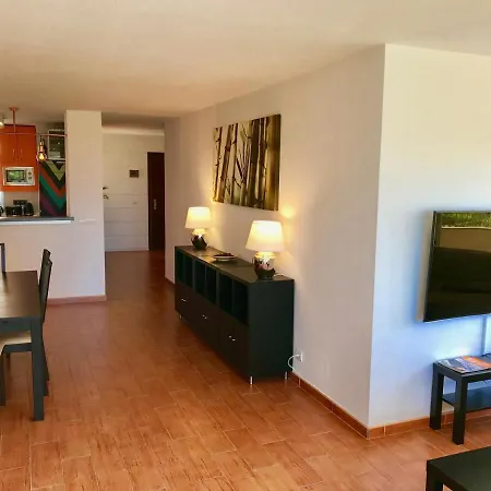 Fully Furnished Luxury By The Beach. *